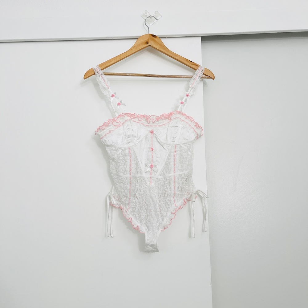 NWT Free People Sweet Cheeks Lace Intimately Lingerie Bodysuit Size XS